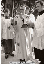 Pfarrer Dahlhaus 1987.jpg